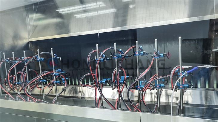 Metalize liy kouch UV